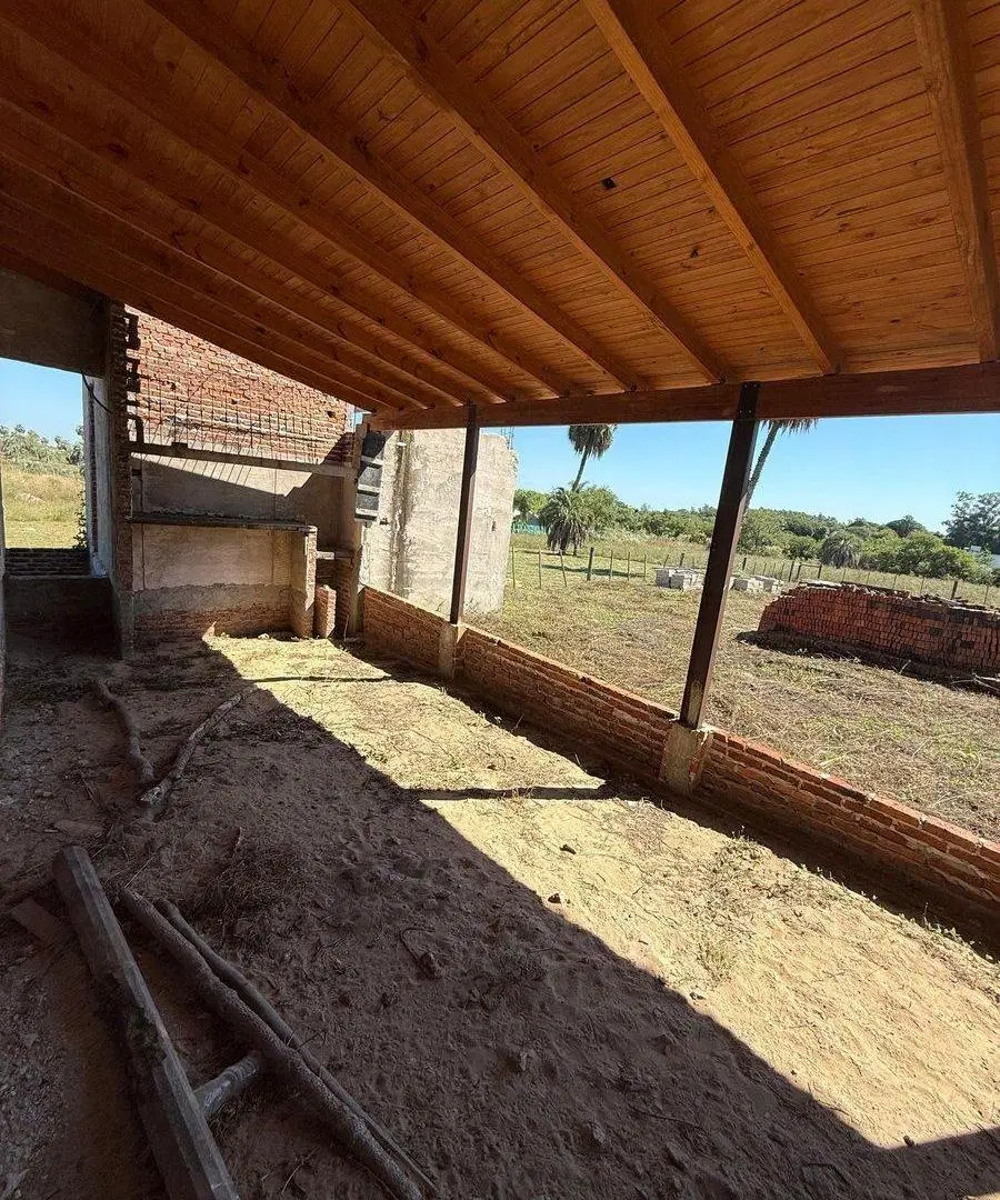 Casa a terminar en venta Colonia Carolina Goya 3