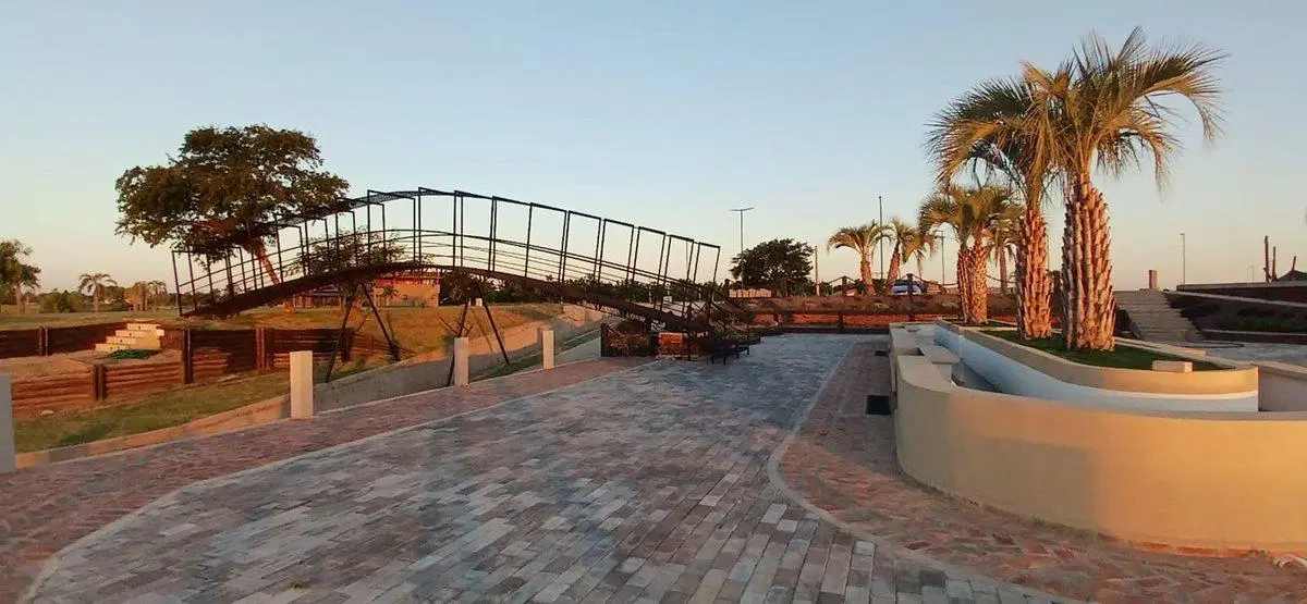 LOTES MZ. D EN VENTA DE 578M². LAVALLE CORRIENTES 4