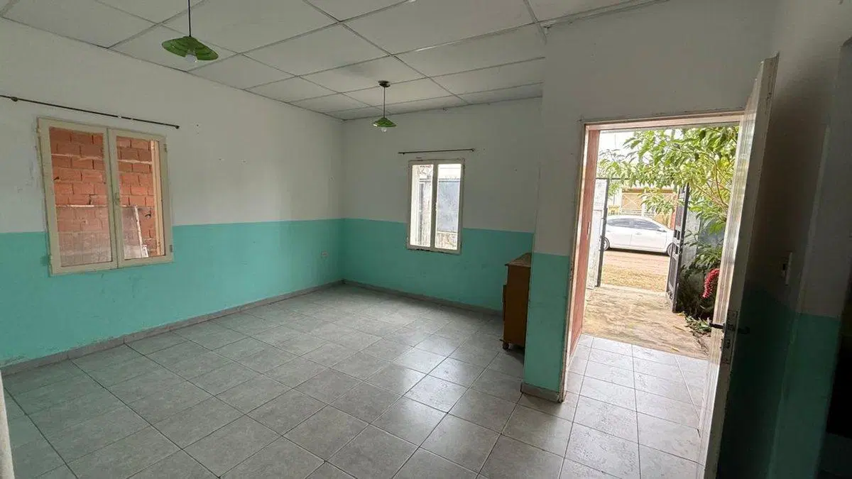 CASA 3 AMBIENTES EN VENTA B AEROCLUB GOYA CTES 4