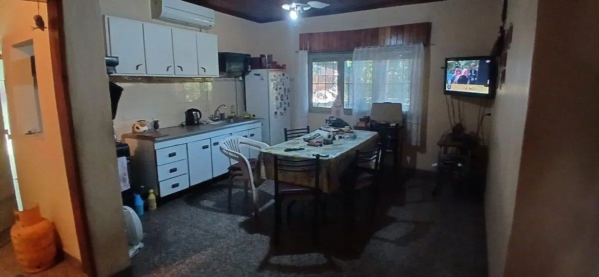 CASA EN VENTA DE 5 AMBIENTES EN BELLA VISTA CTES 3