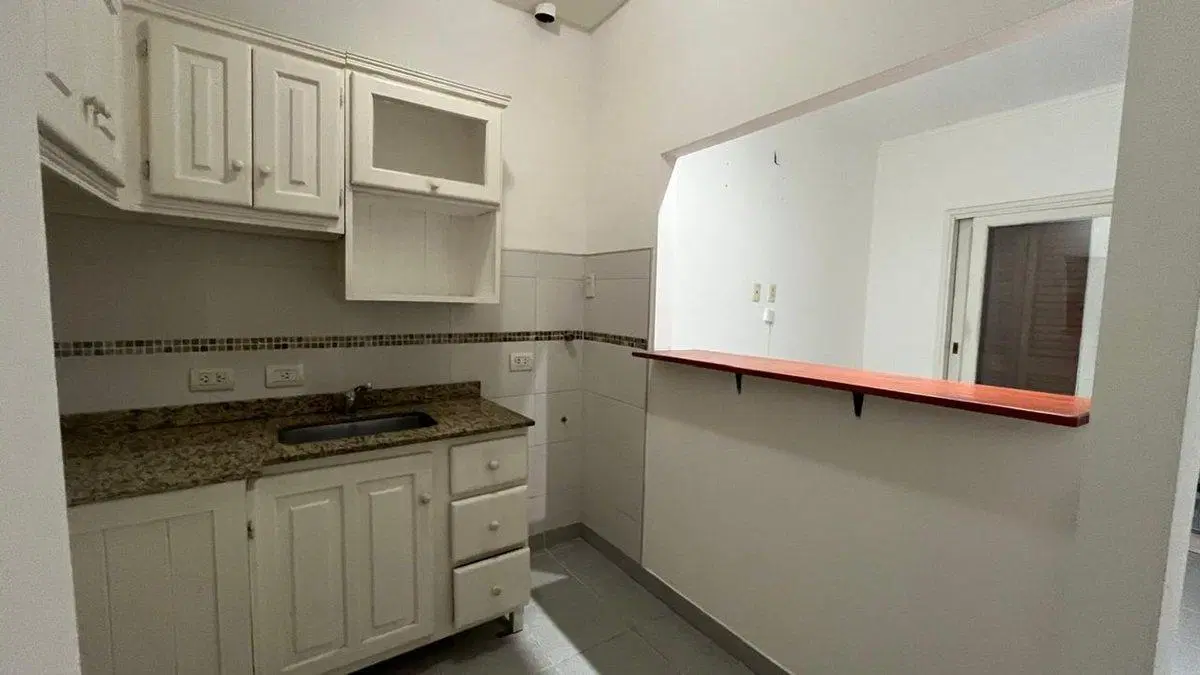 DEPARTAMENTO CENTRICO 3 AMBIENTES 4