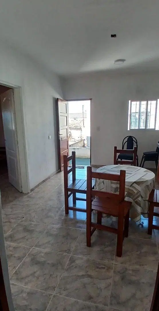 DEPARTAMENTO EN ALQUILER POR AVENIDA PERON 2