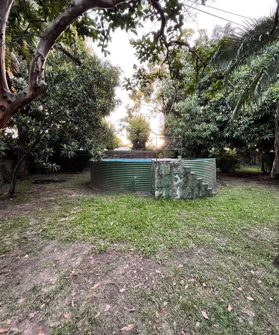SE ALQUILA CASONA  CON  VISTA AL  RIO, ZONA NORTE 8
