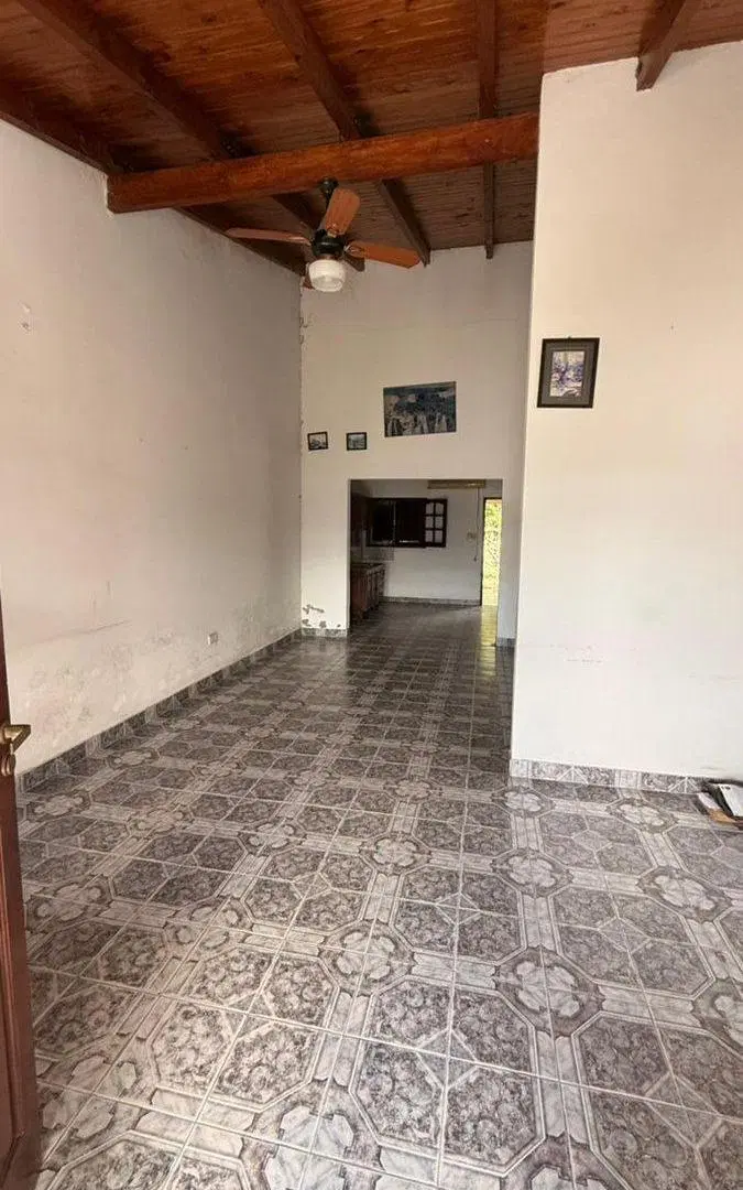 CASA EN VENTA 4 AMBIENTES JUAN. D. PERON GOYA CTES 4