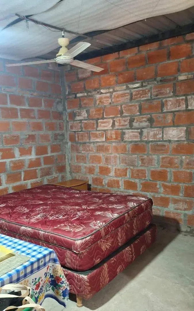 Casa en Barrio Santa Clara- Monzón y Carancho 2