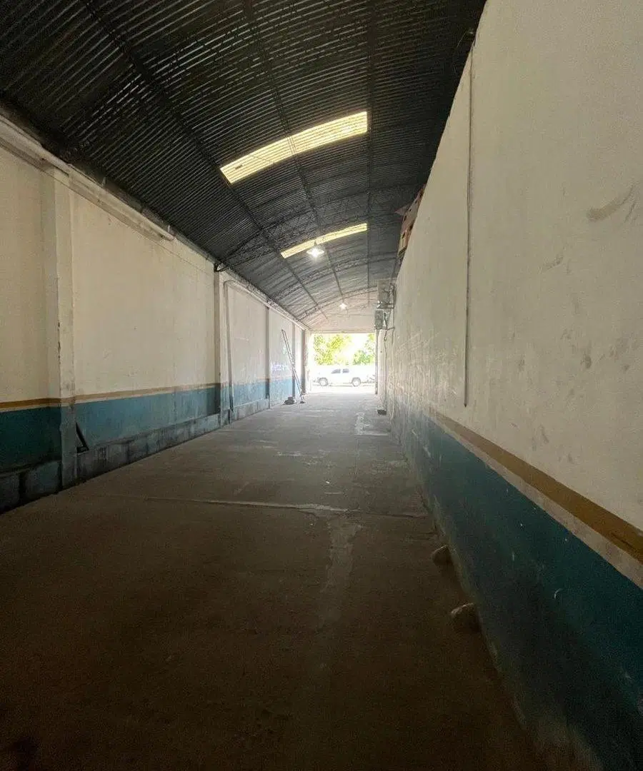 GALPON EN VENTA.  582,56 m² . FINANCIA 50% 5
