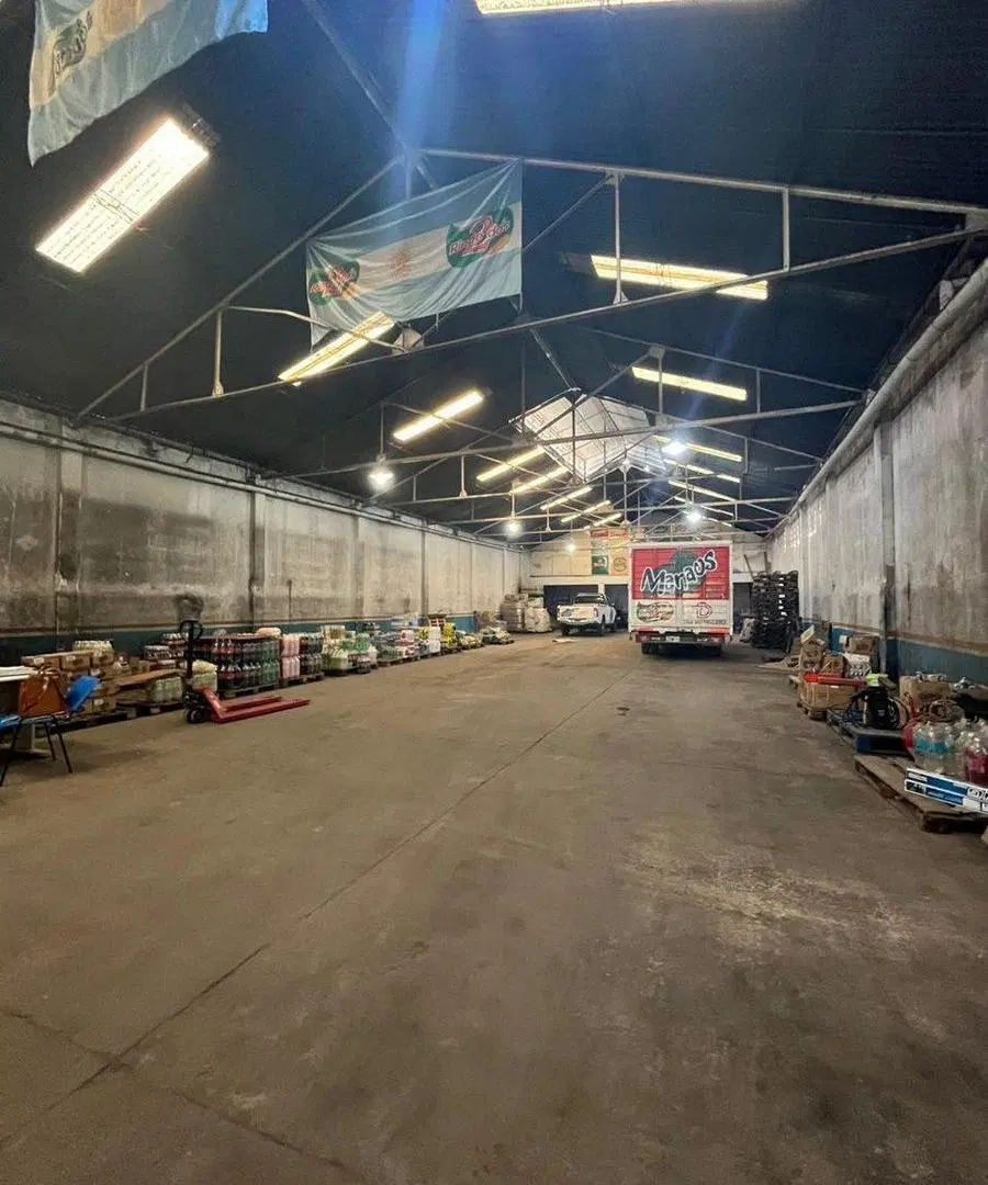 GALPON EN VENTA.  582,56 m² . FINANCIA 50% 8