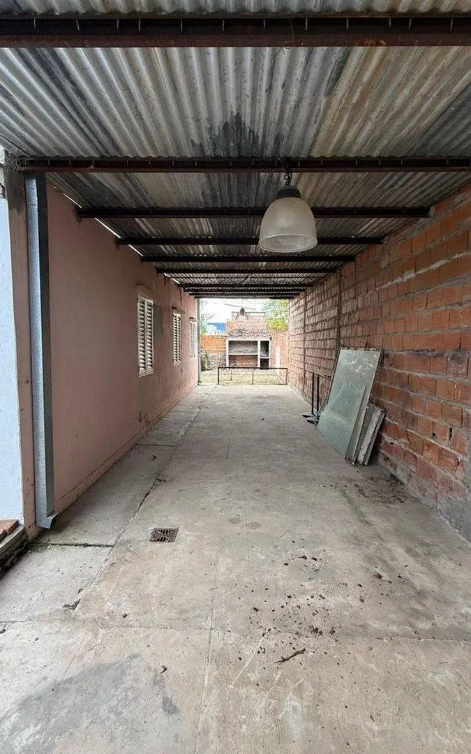 CASA 3 AMBIENTES EN VENTA B AEROCLUB GOYA CTES 8