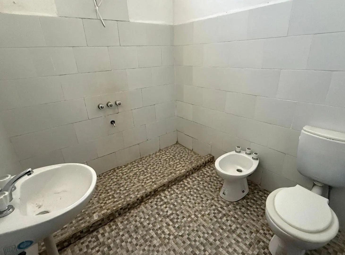 CASA EN VENTA ZONA CENTRICA GOYA CORRIENTES 4