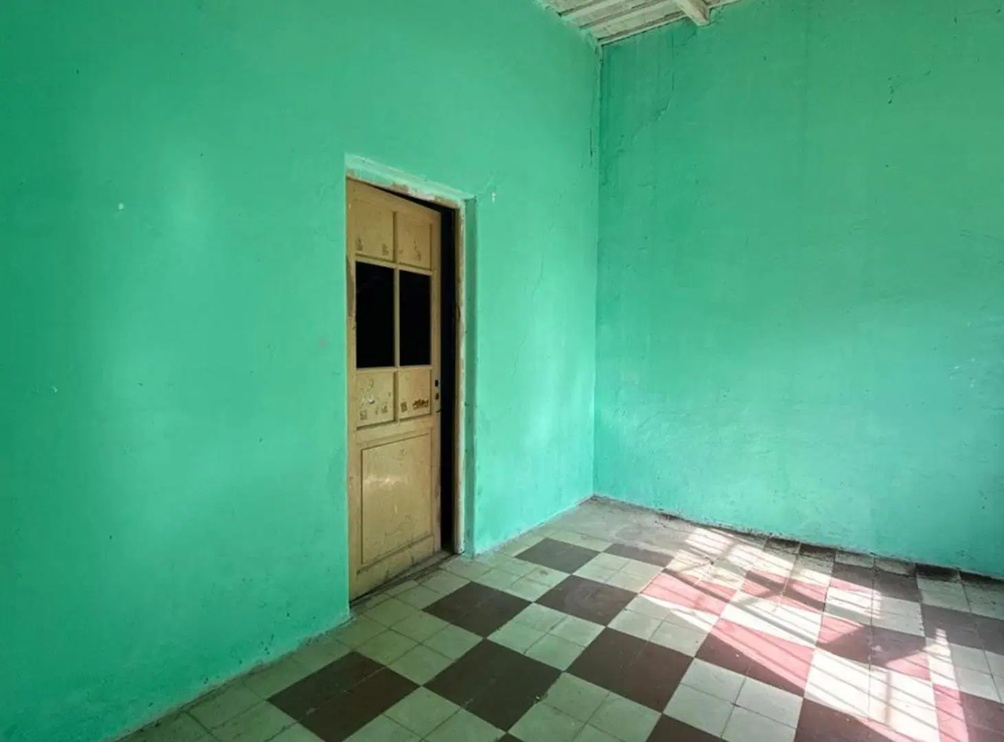 CASA EN VENTA A RESTAURAR EN GOYA CORRIENTES 3