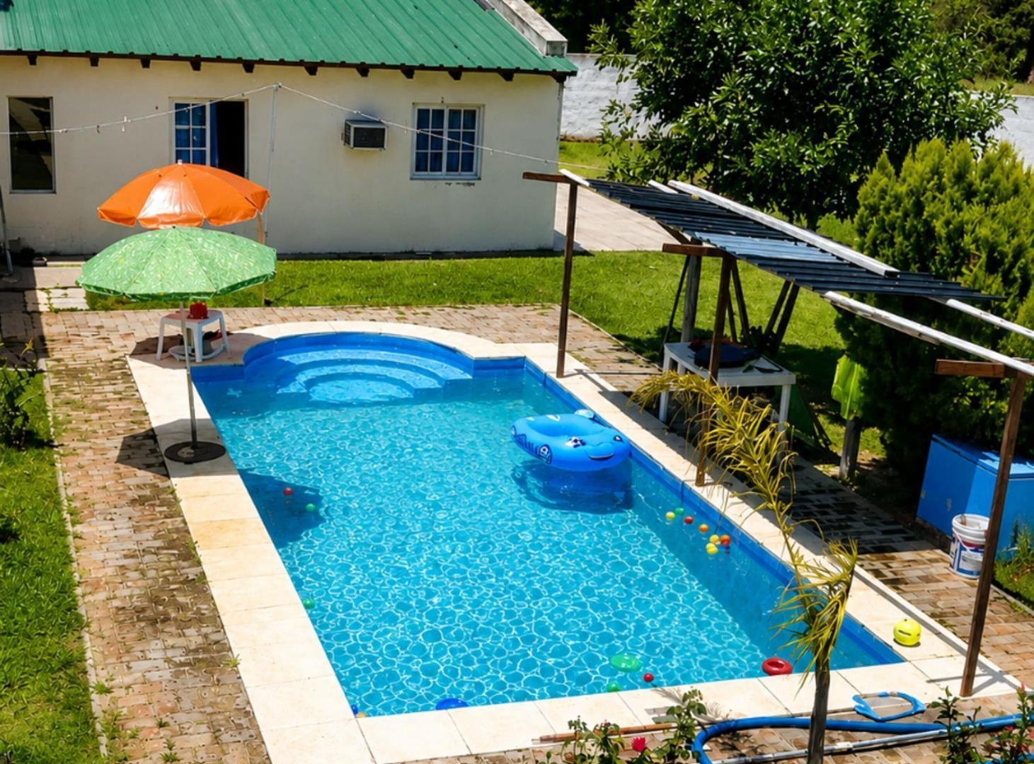 Foto de CASA CON QUINCHO Y PILETA a mts de Posada Hambarè, imagen 5