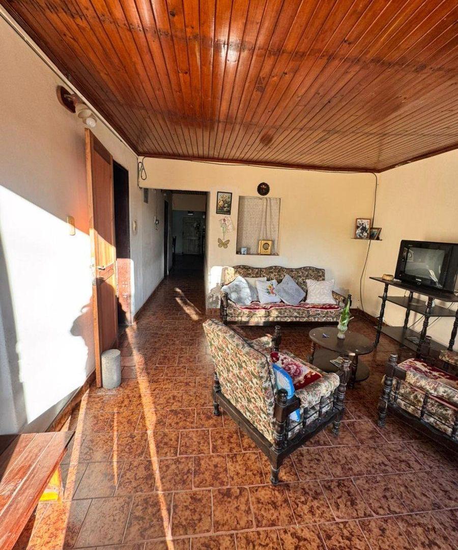 Foto de CASA EN VENTA A METROS DE LA AV SARMIENTO, GOYA, imagen 4