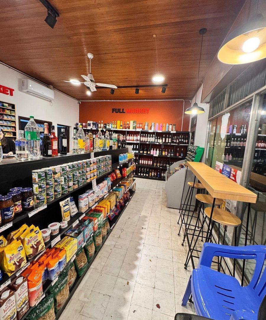 Foto de CASA EN VENTA CON LOCAL ZONA COSTANERA, GOYA, imagen 1