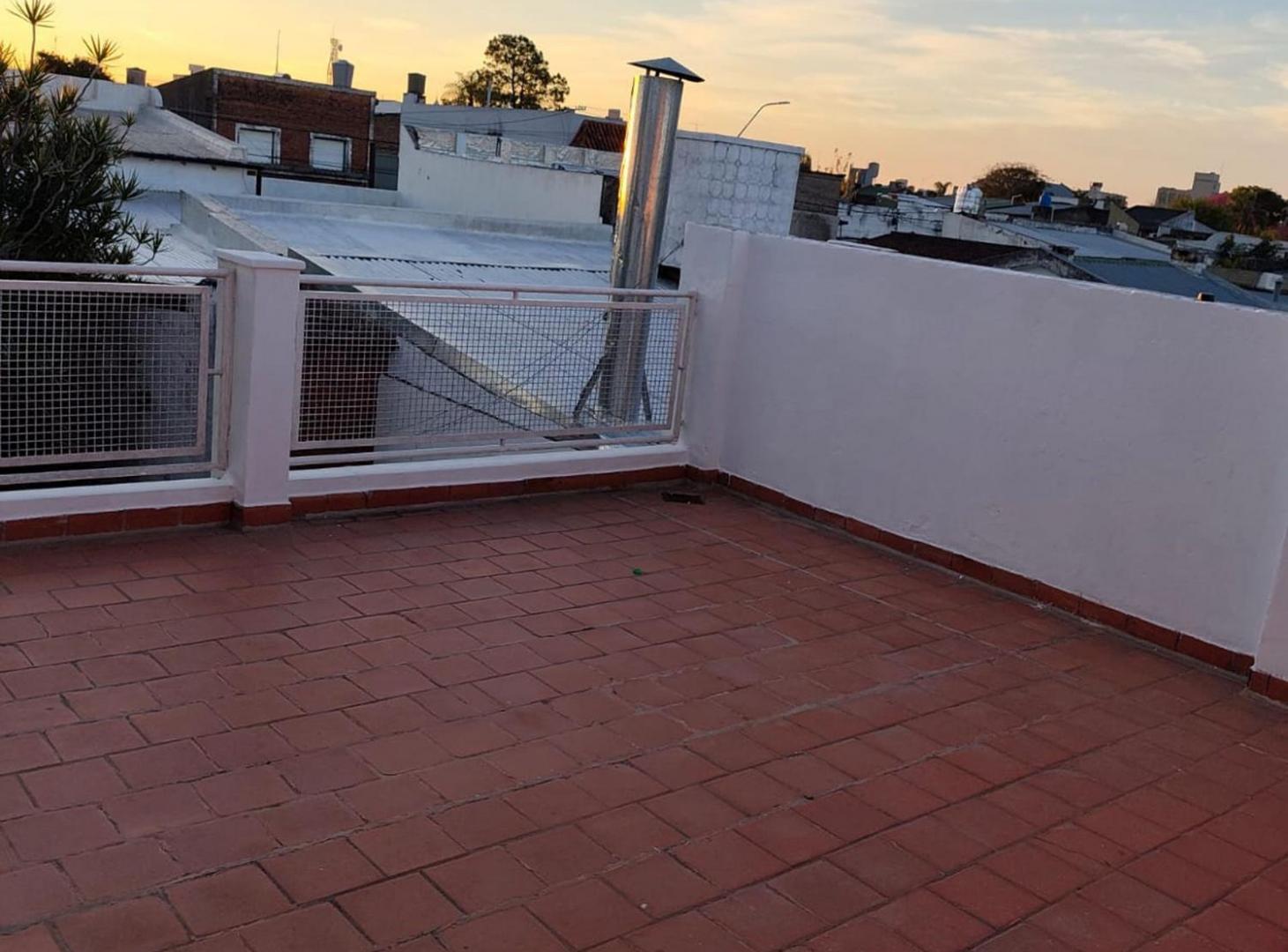 Foto de Departamento amplio en Alquiler, imagen 2