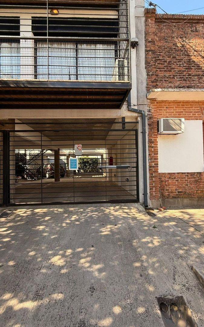 Foto de DEPARTAMENTO CON COCHERA EN VENTA EN ZONA CENTRO, imagen 3