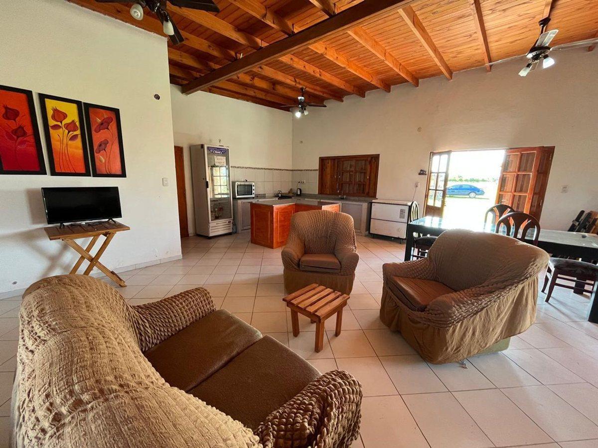 Foto de CASA QUINTA EN VENTA CON PILETA ZONA ZORZALITO, imagen 3