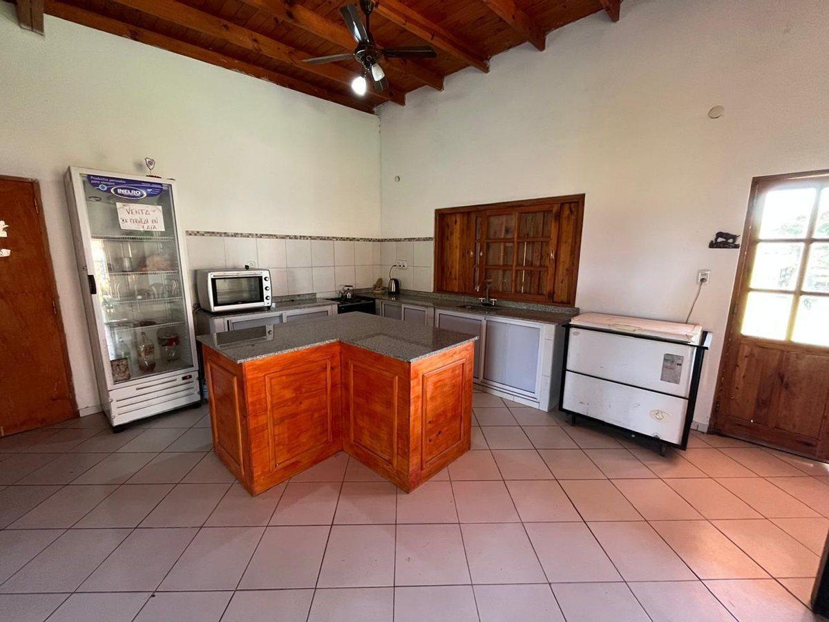 Foto de CASA QUINTA EN VENTA CON PILETA ZONA ZORZALITO, imagen 4