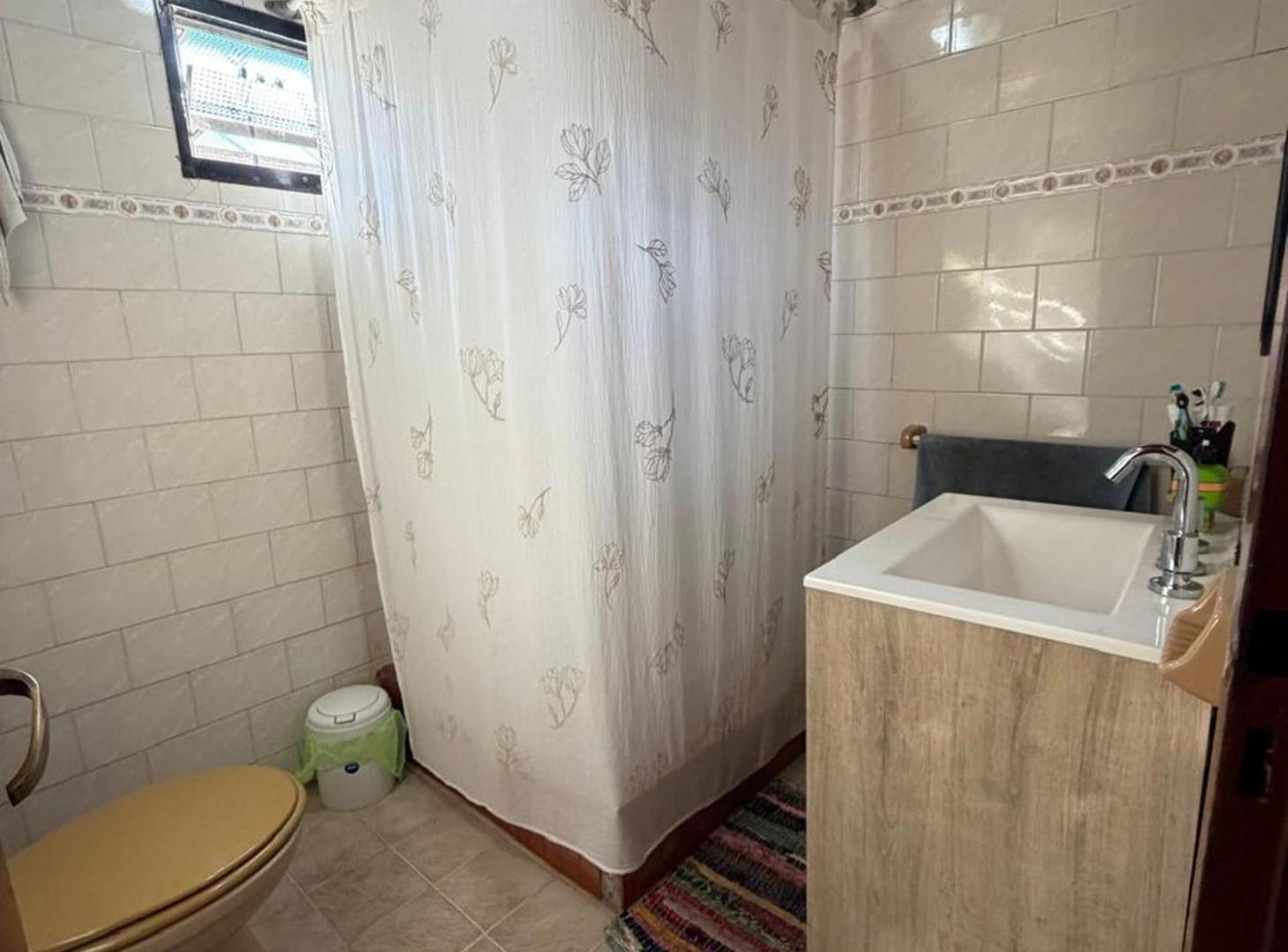 Foto de CASA EN VENTA EN BARRIO SAN RAMON, imagen 4