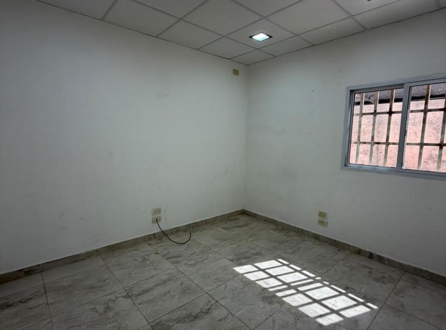 Foto de LOCAL COMERCIAL EN ALQUILER, imagen 3