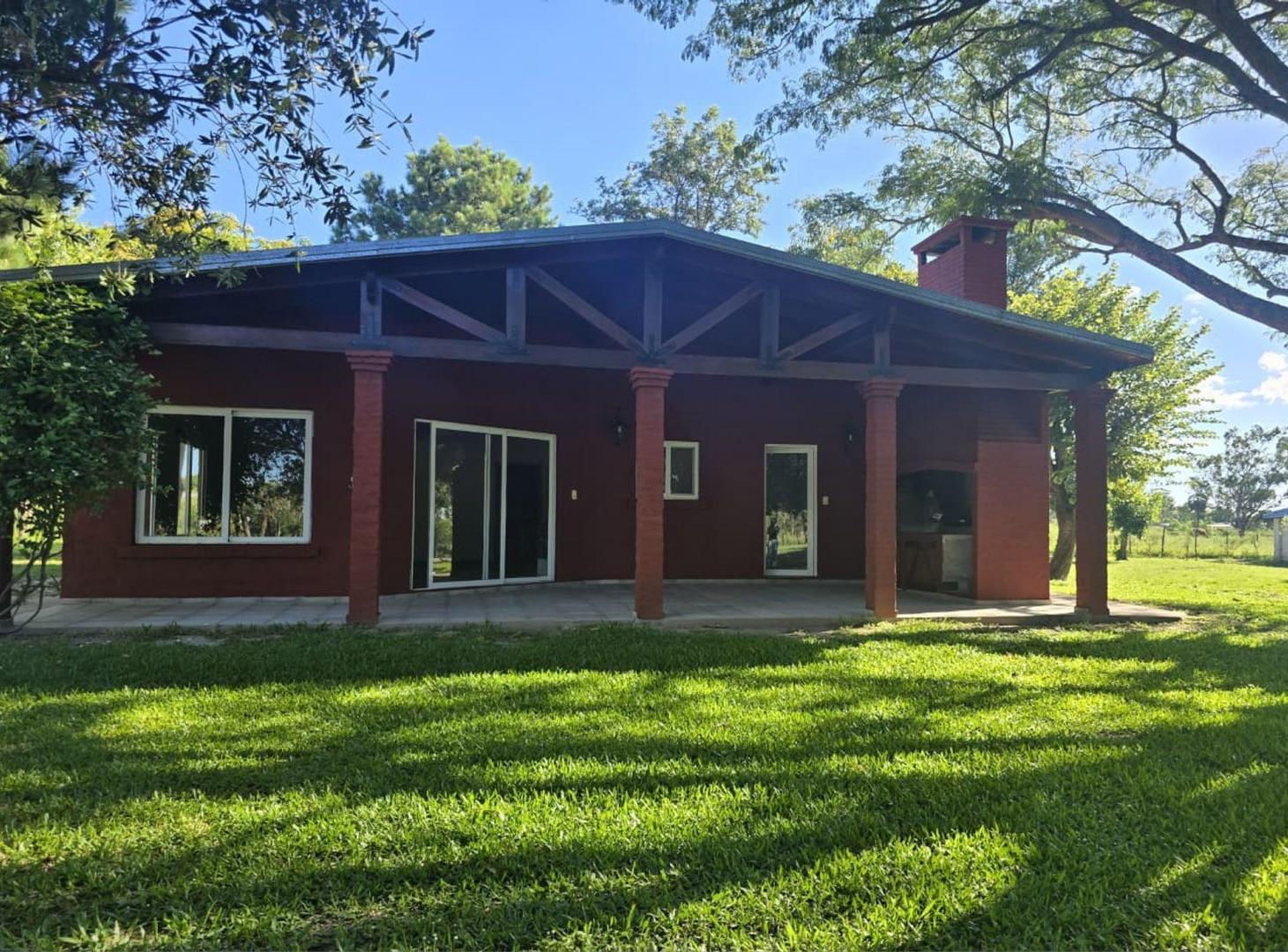 Foto de CASA EN VENTA EN LOTEO RAICES DE CAROLINA, imagen 2