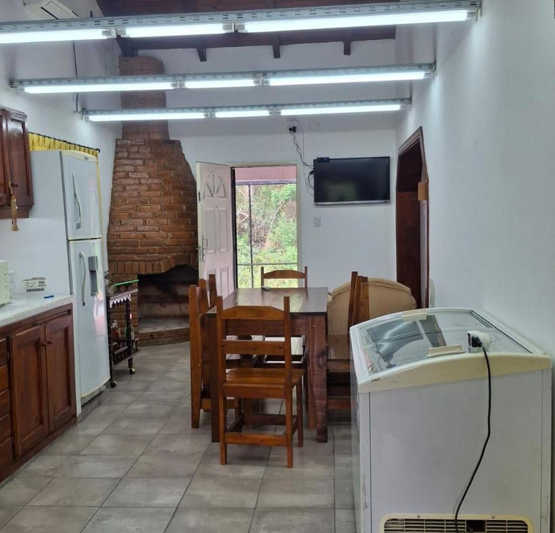 Foto de Casa Quinta con pileta y gran Parque en Lavalle, imagen 5