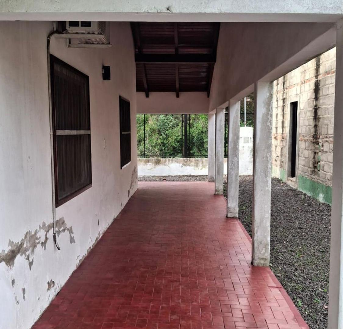 Foto de Casa Quinta con pileta y gran Parque en Lavalle, imagen 3