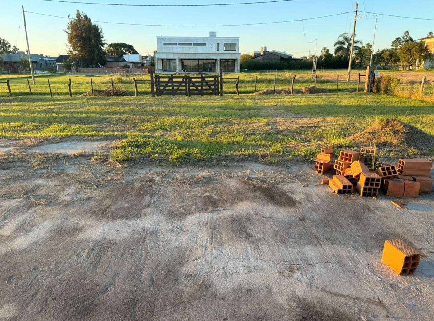 Foto de TERRENO EN VENTA – BARRIO LA DELFINA, CAROLINA, imagen 1