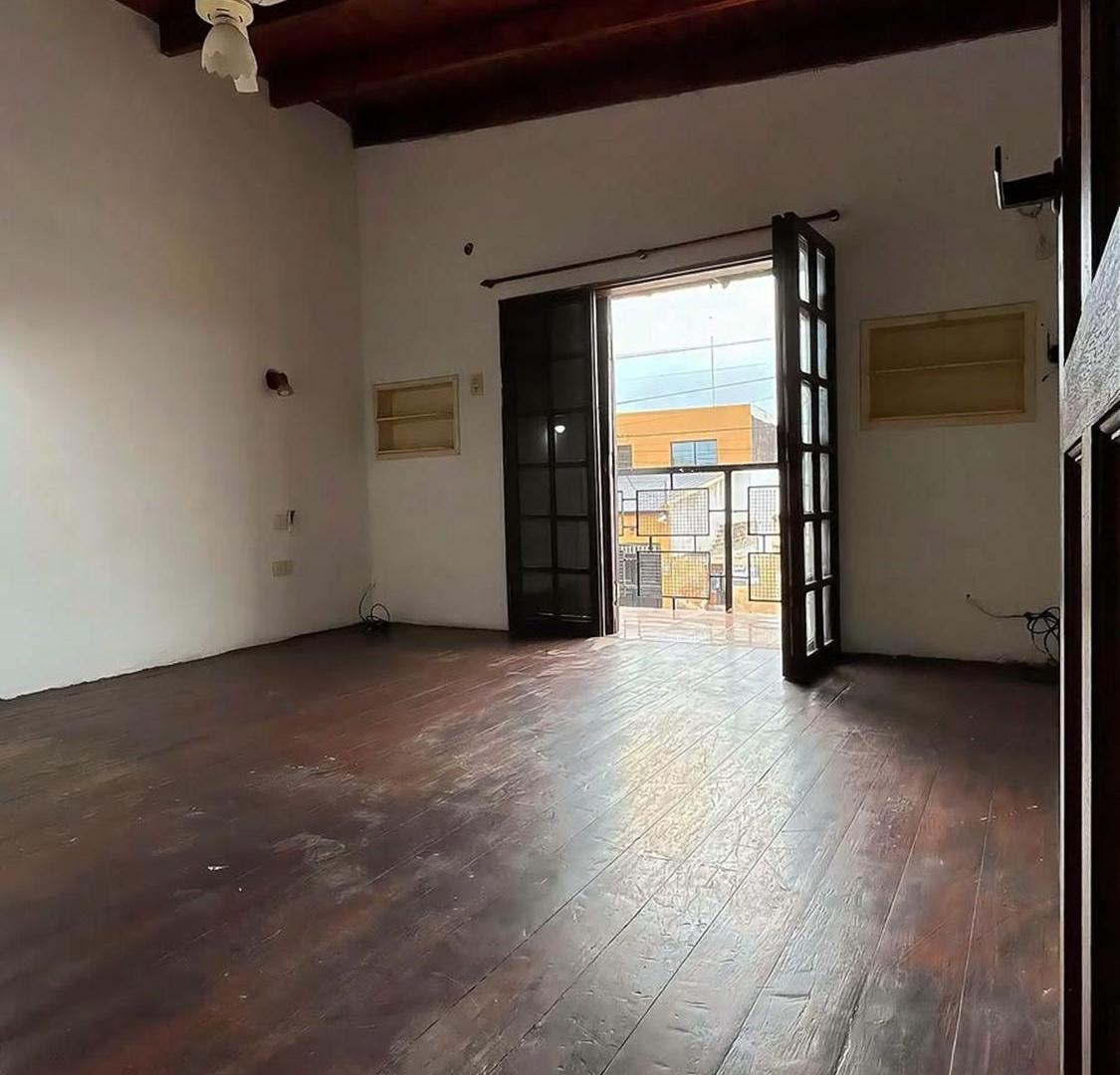Foto de Departamento en Alquiler - J.J ROLON 1492, imagen 3
