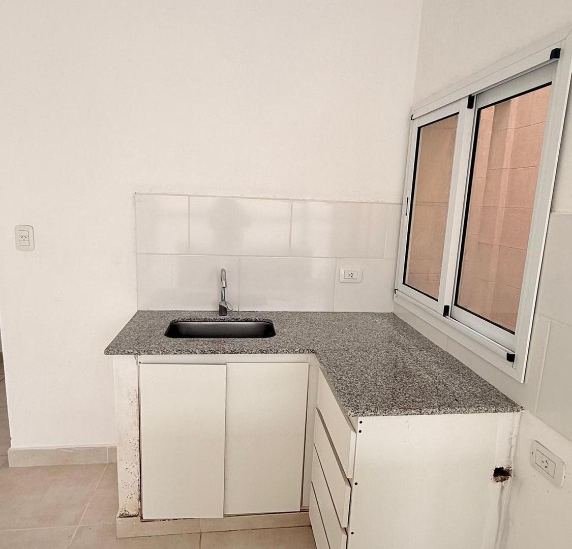 Foto de DEPARTAMENTO EN ALQUILER ZONA CENTRICA GOYA CTES, imagen 4