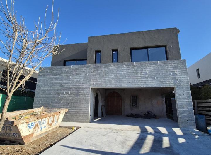 Casa a estrenar en venta de 5 dorm | Carpinchos, Nordelta 4