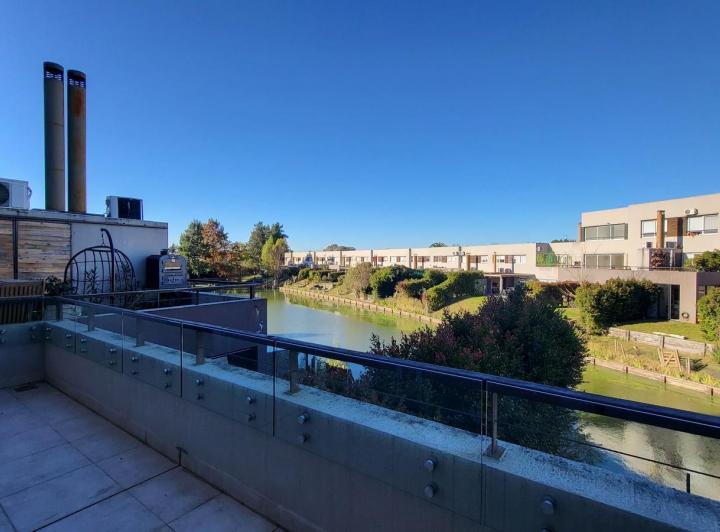 Duplex 2ambientes c/cochera en venta / alquiler | Lago Escondido, Nordelta. 3