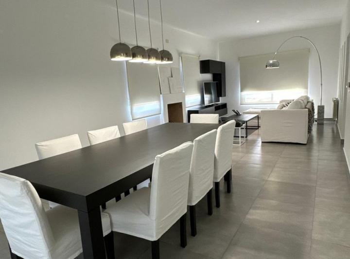 Casa en venta y alquiler temporal 4 dormitorios  a la Laguna / San Francisco, Villa Nueva Benavidez 5