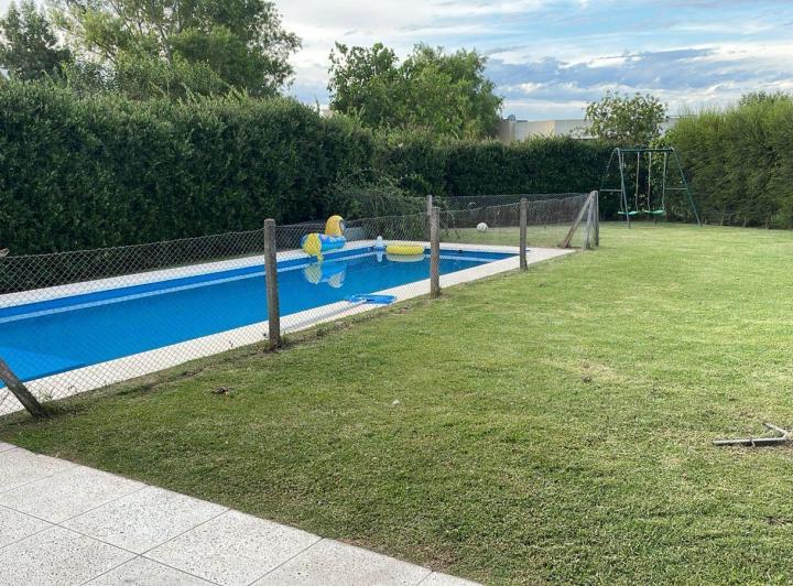 Casa  5 dormitorios con pileta y jardin ALQUILER TEMPORAL  y ANUAL | El Canton - Norte | Escobar 5