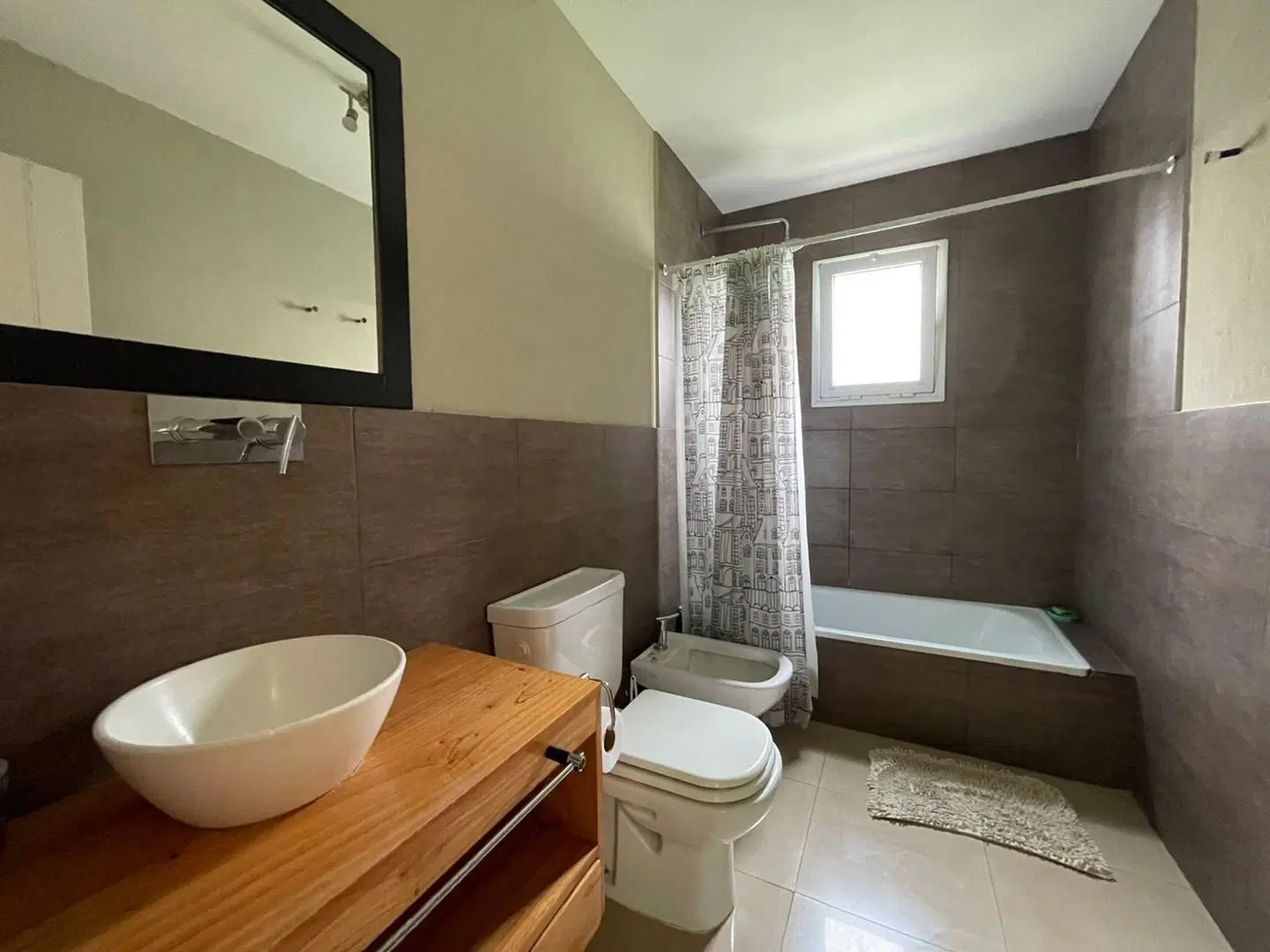 Casa  en Venta en El Cantón Golf, El Cantón, Escobar 4