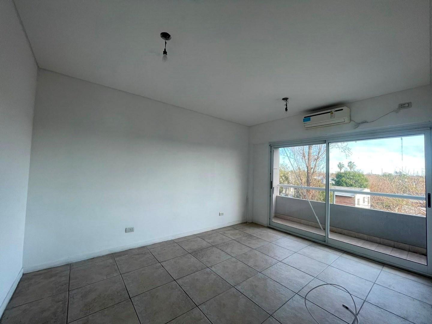 Foto de Departamento en Alquiler en Rincón de Milberg, Tigre, G.B.A. Zona Norte, imagen 3