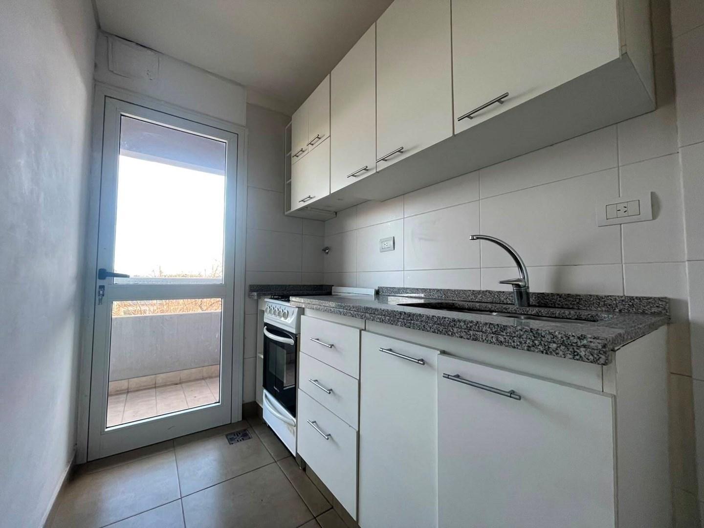 Foto de Departamento en Alquiler en Rincón de Milberg, Tigre, G.B.A. Zona Norte, imagen 2