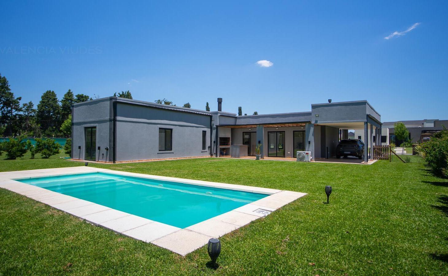 Venta Casa de 4 Ambientes en Prados del Oeste, Moreno