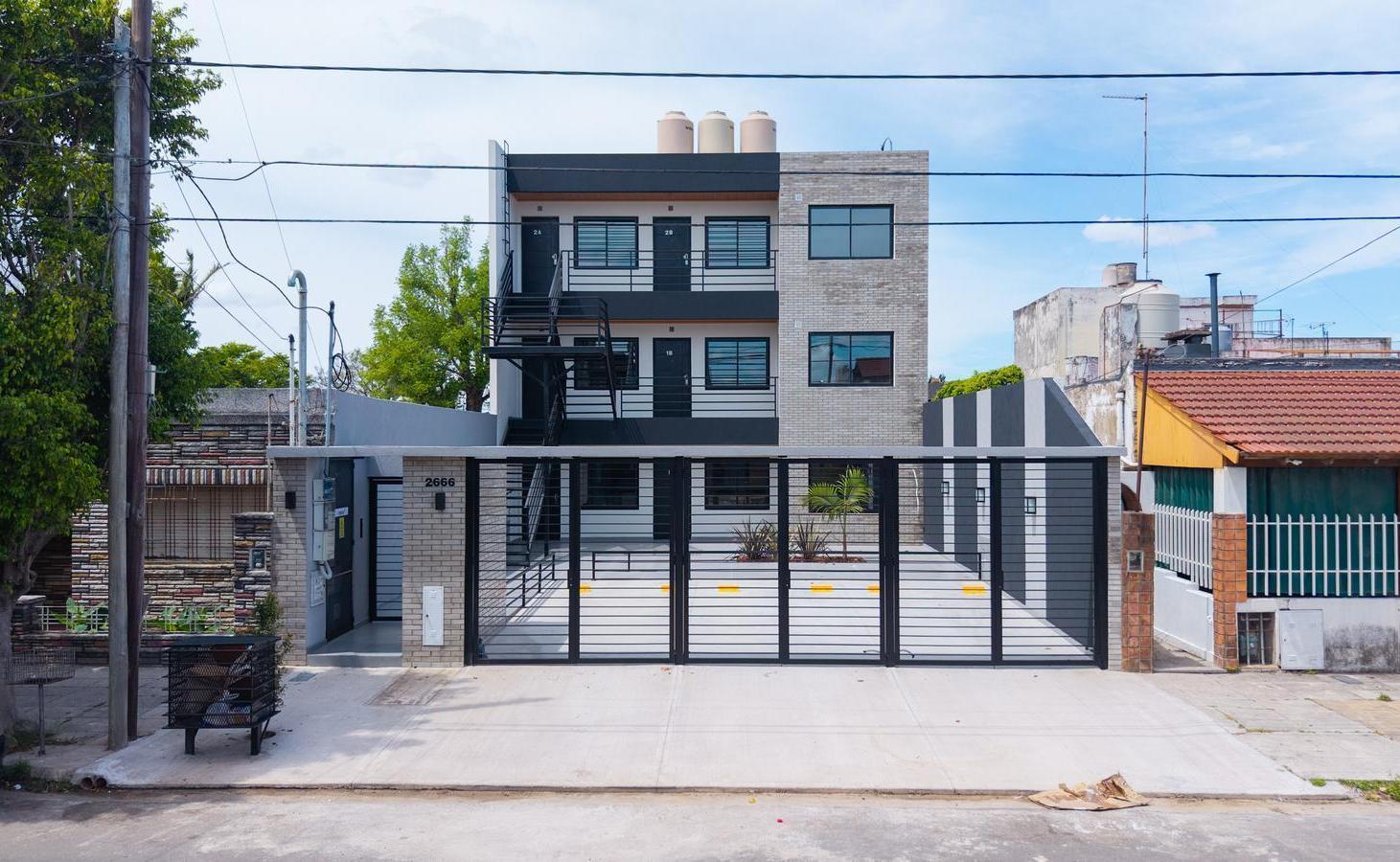 Departamento en  Venta en Villa Luzuriaga de Pozo (1° B)