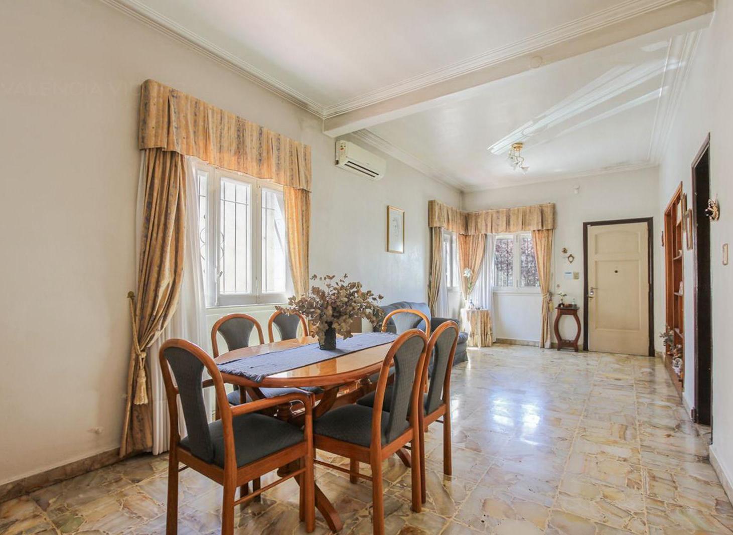 Foto de Casa 5 Ambientes en Venta en Haedo Sur, imagen 3