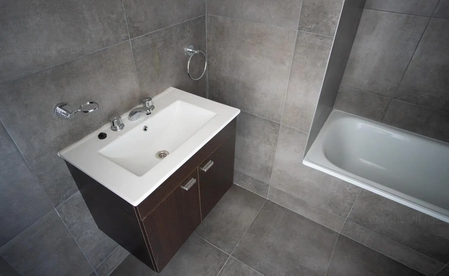 Venta monoambiente con cochera en Ituzaingó. 8