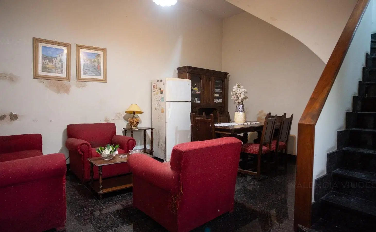 Venta Casa 4 ambientes con jardín en el centro de San Justo. 3
