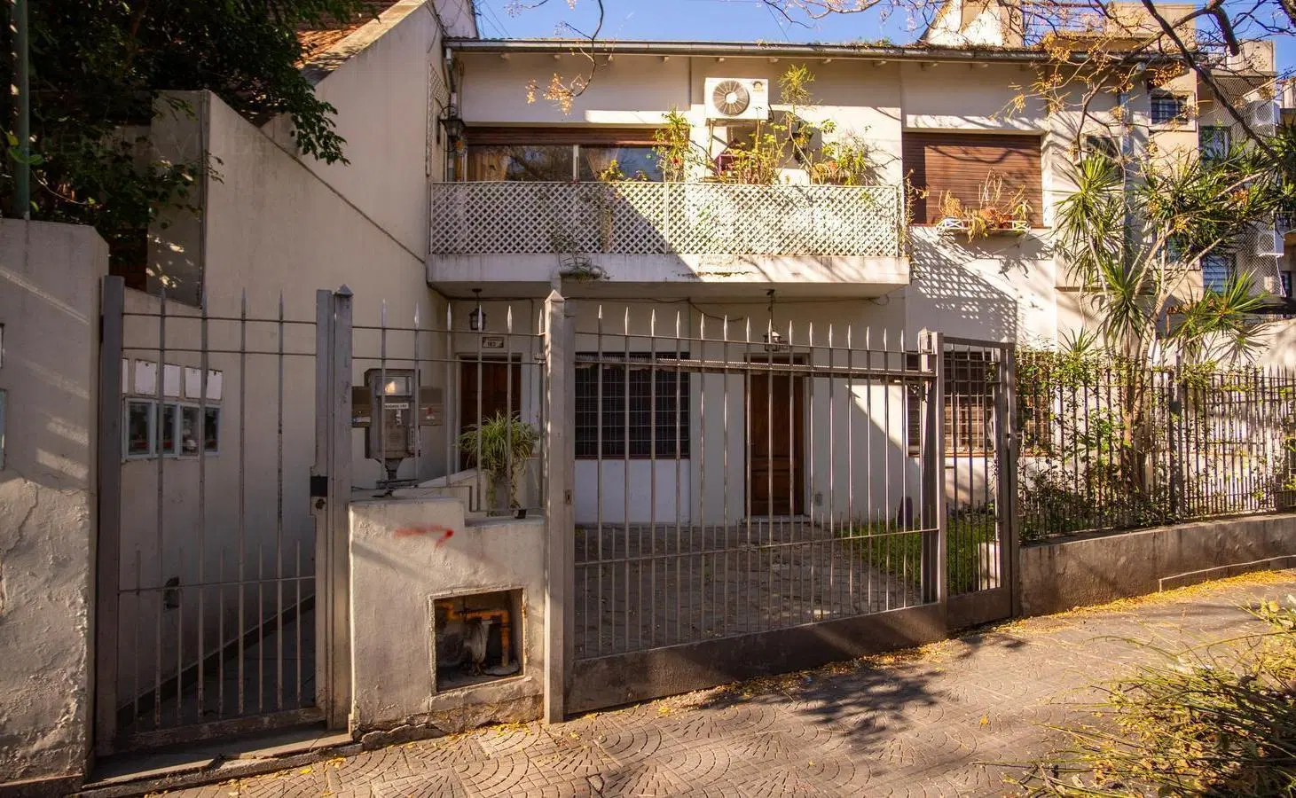PH en Planta baja en Haedo Norte de 3 ambientes con patio totalmente reciclado a nuevo. 5