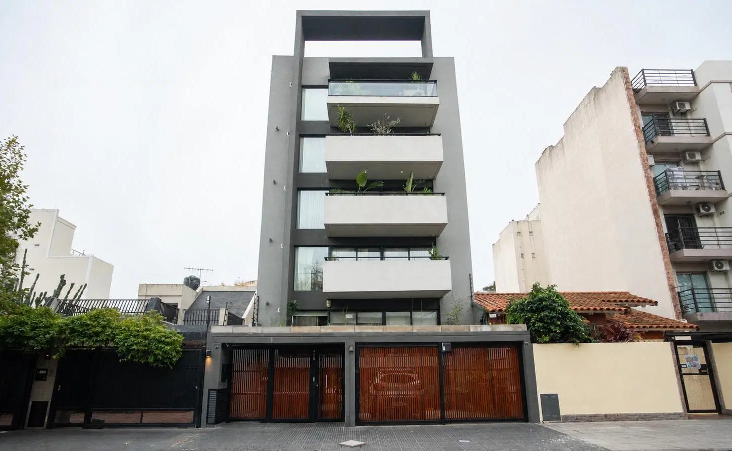 Departamento de Categoria de 3 ambientes en Haedo Sur. 4
