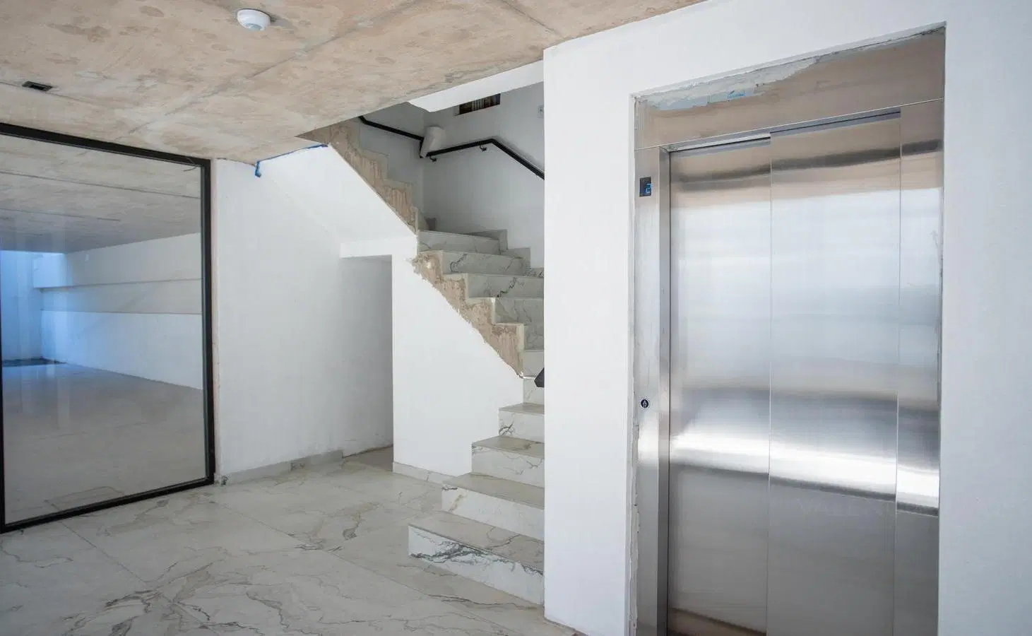 Venta Oficina 1 ambiente  - Barrio Parque Leloir 4