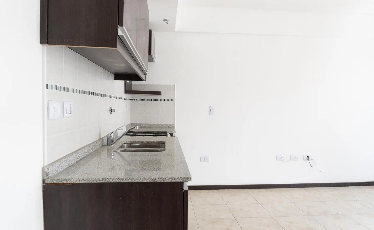 Venta Departamento 2 Ambientes Semipiso en Moron Sur (4° C) 3