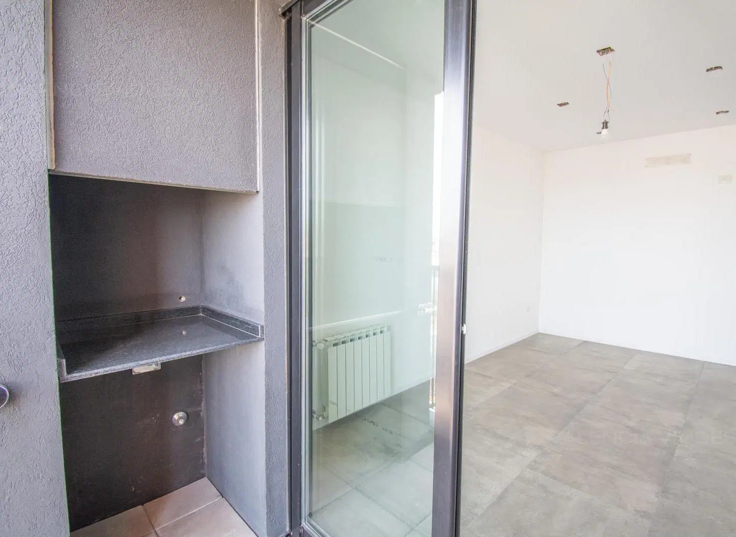 Venta departamento 2 ambientes con balcon y cochera en Haedo. 5