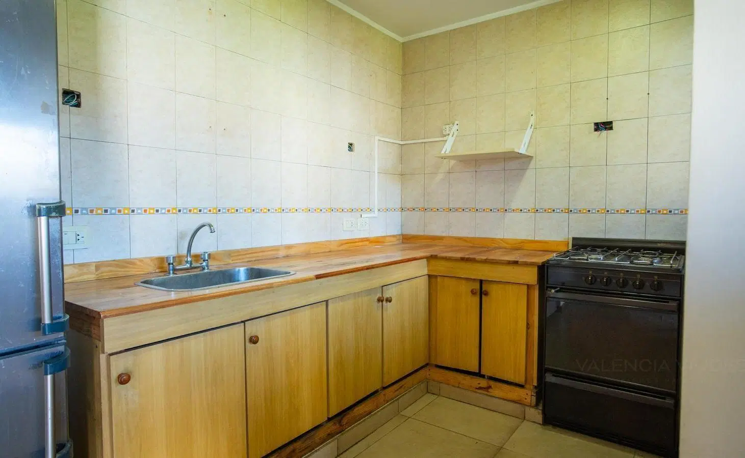 Venta casa 5 ambientes con parque y garaje en Castelar. 2