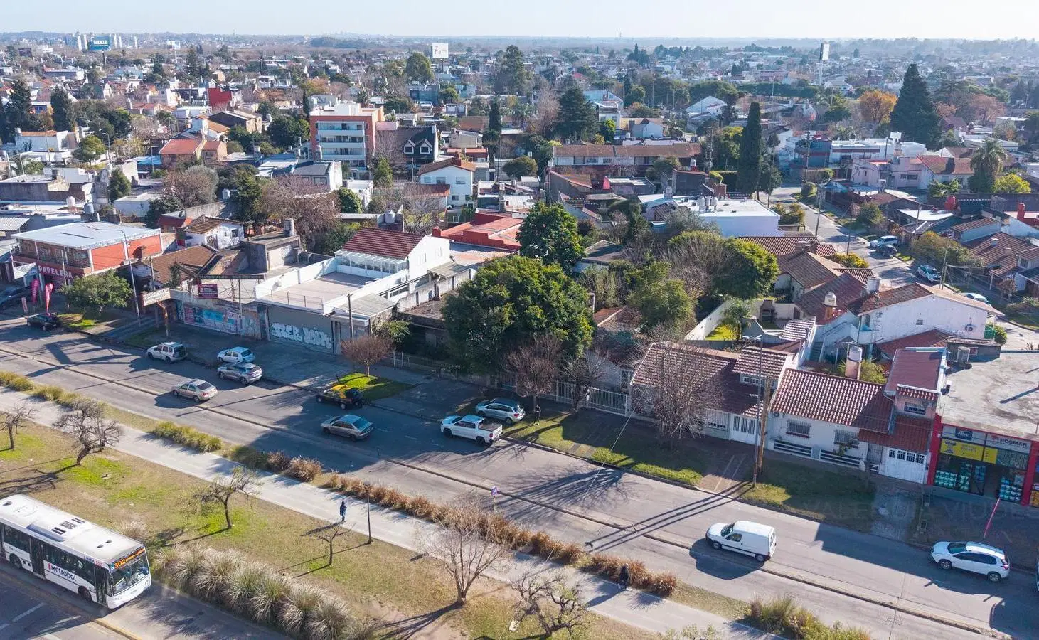 Venta Lote en El Palomar. 4
