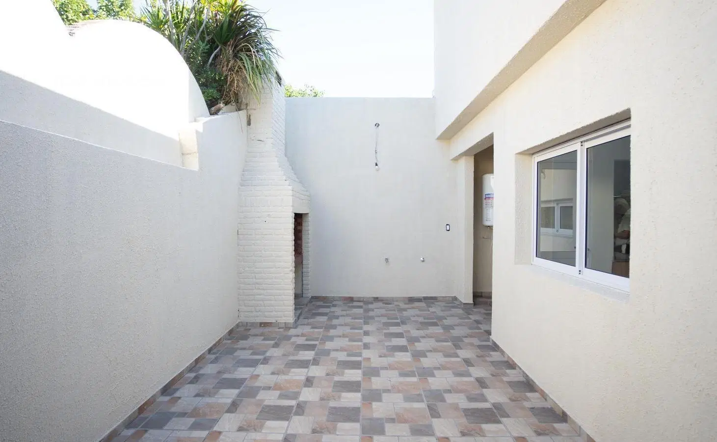 Venta Ph 3 ambientes con patio, parrilla y terraza en Palomar. 1