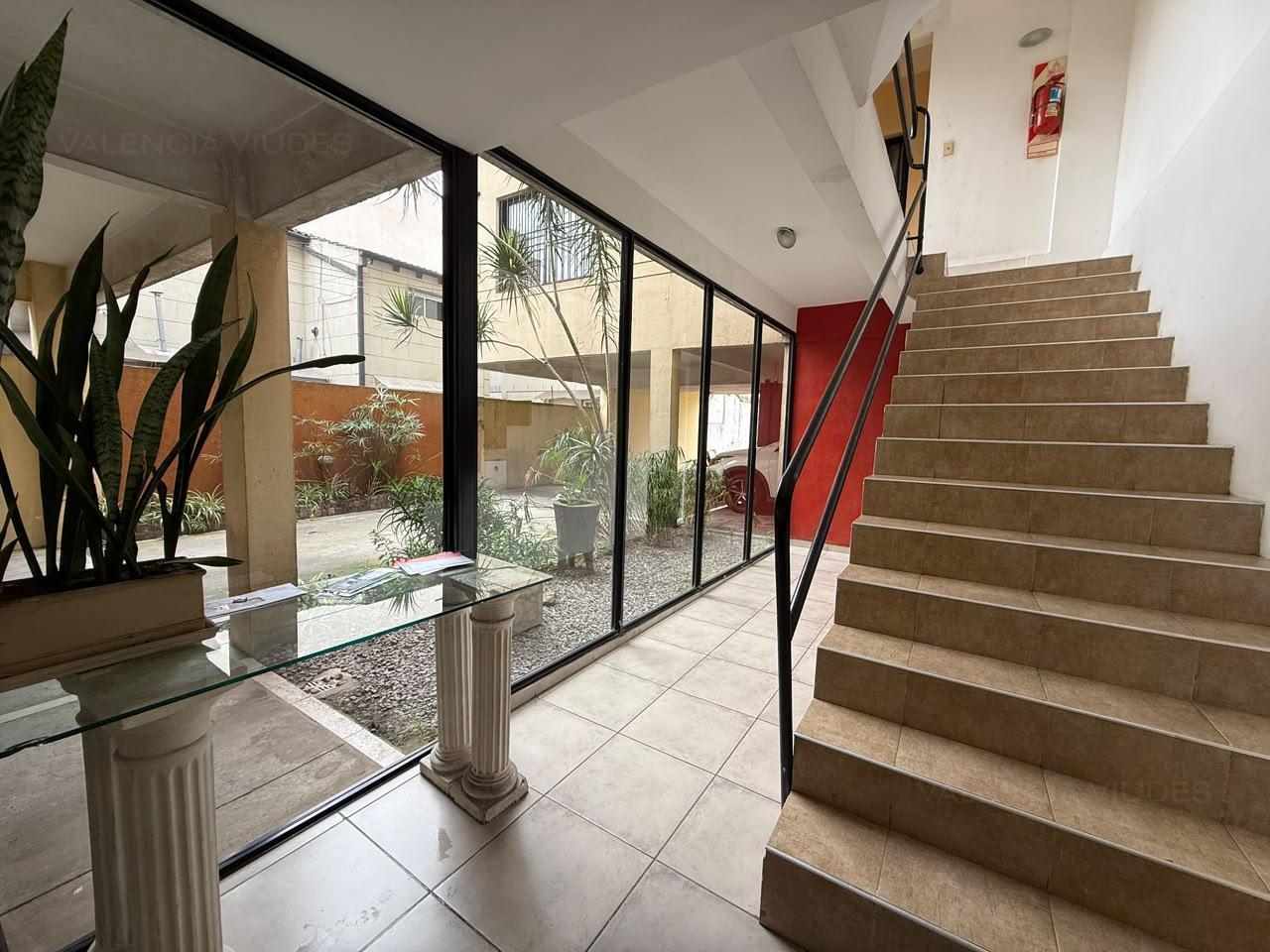 Foto de Departamento en Villa Sarmiento, imagen 1
